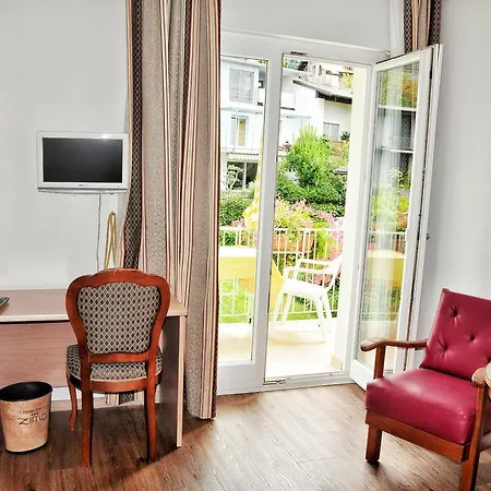 Otel Zima