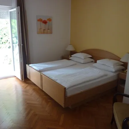 Zima 호텔 메라노